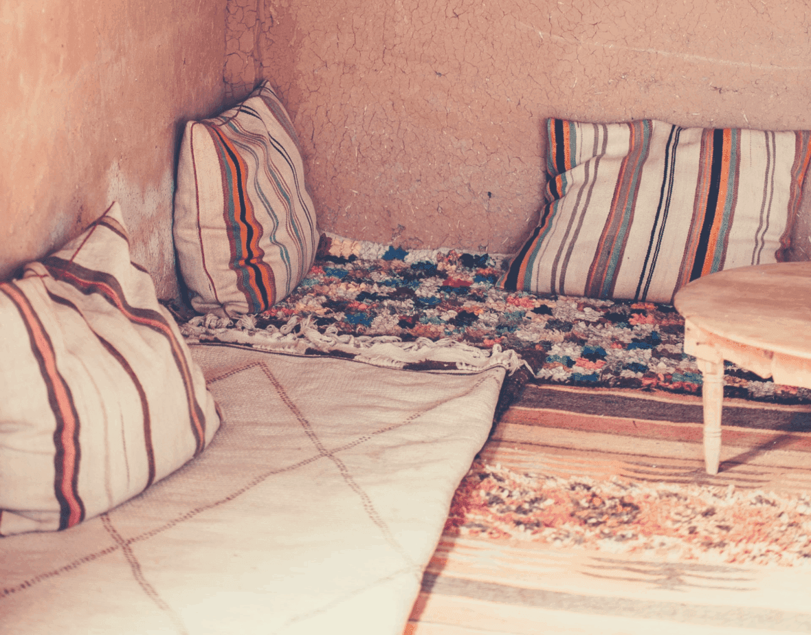 How to Recycle Pillows – 12 Simple Ways to Get Rid of Old Pillows