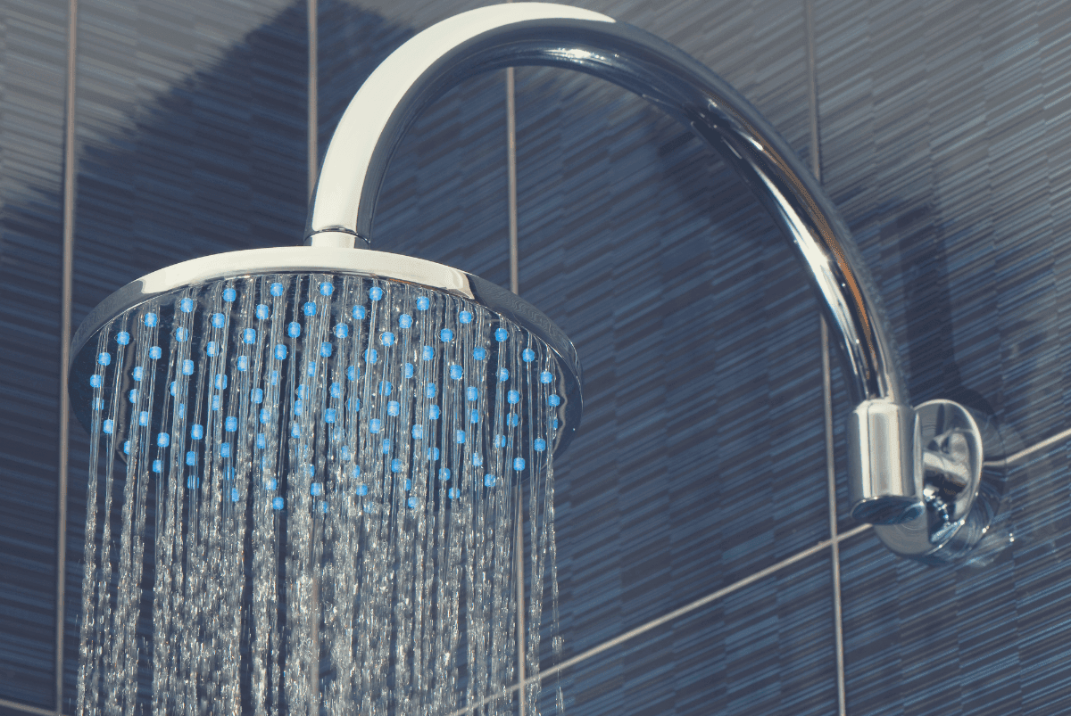 cool bedroom without AC cold showers