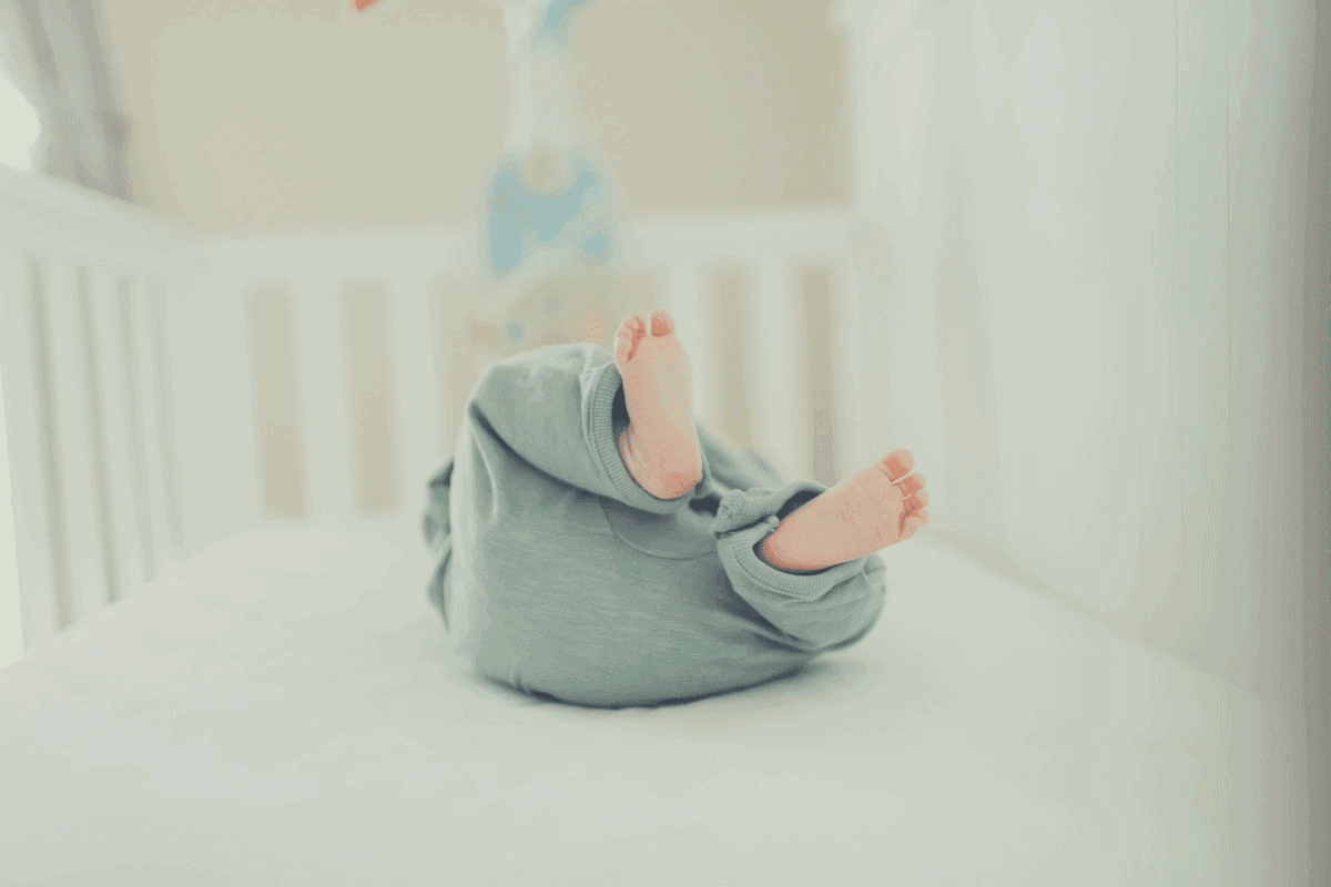 baby crib naps